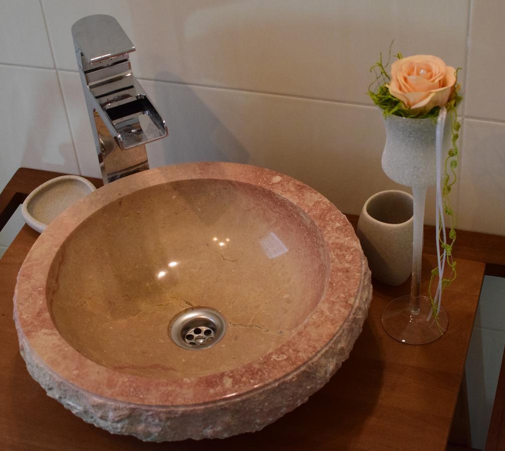 Hotel - Bistro - 3-Eck Merchweiler ภายนอก รูปภาพ